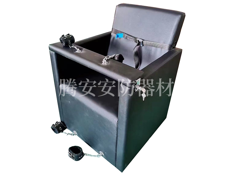 犯人軟包審訊椅與平常的沙發(fā)椅子是一樣的嗎？